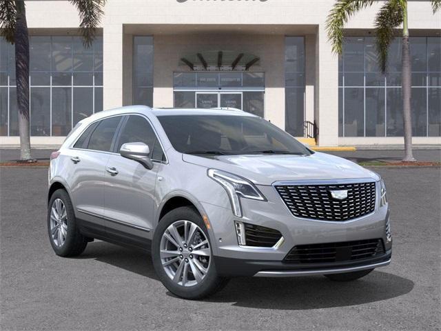 Photo of 2025 Silver Metallic Cadillac XT5
