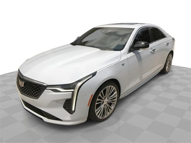 2022 Cadillac CT4
