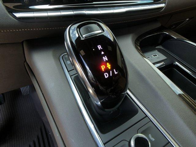 Photo of 2021 Crystal White Tri-Coat Cadillac Escalade