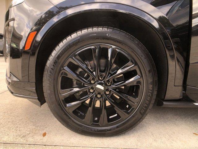 Photo of 2024 Stellar Black Metallic Cadillac XT6