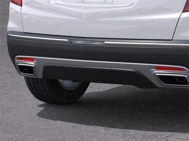 Photo of 2025 Crystal White Tri-Coat Cadillac XT5