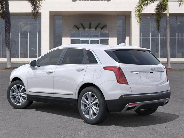 Photo of 2025 Crystal White Tri-Coat Cadillac XT5