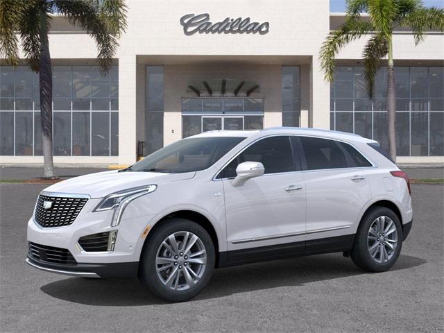 Photo of 2025 Crystal White Tri-Coat Cadillac XT5