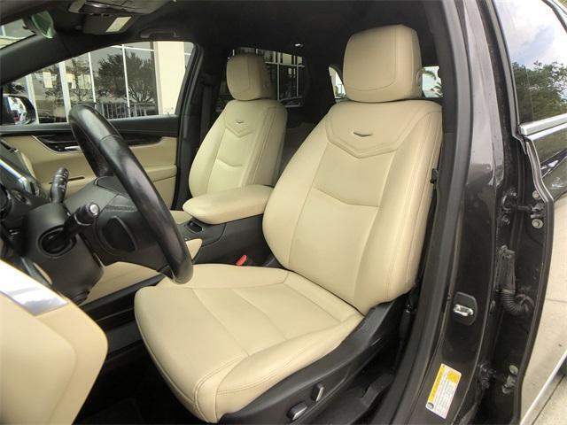 Photo of 2019 Dark Granite Metallic Cadillac XT5