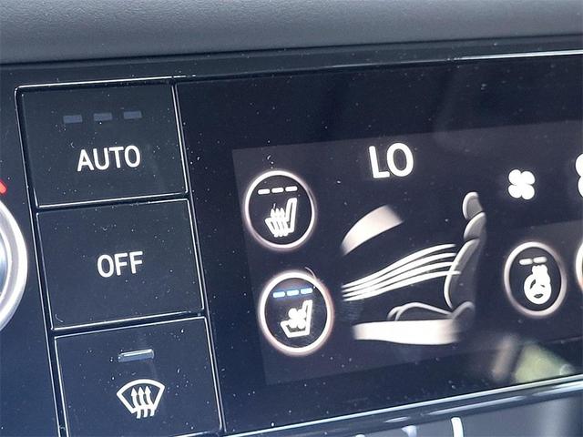 Photo of 2026 Blue Genesis G70