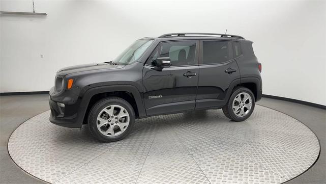 Photo of 2022 Black Clearcoat Jeep Renegade