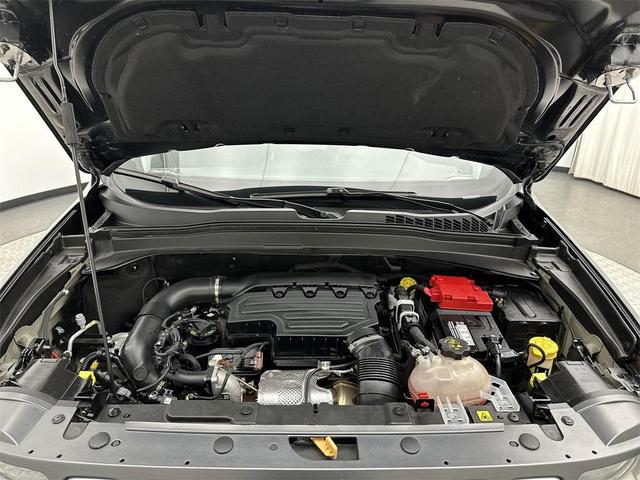 Photo of 2022 Black Clearcoat Jeep Renegade