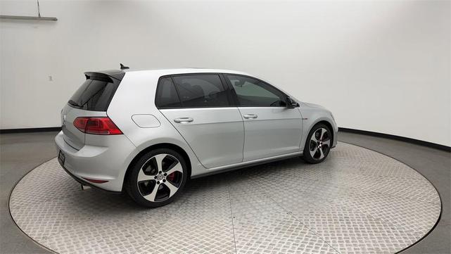 2017 Volkswagen Golf Gti