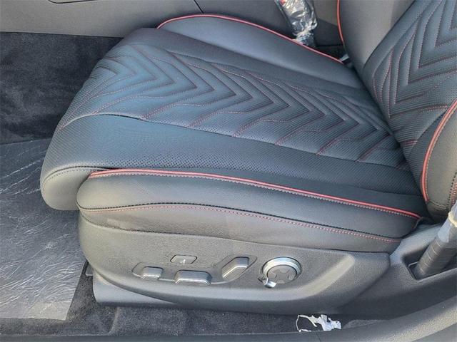 Photo of 2025 Savile Silver Genesis G80