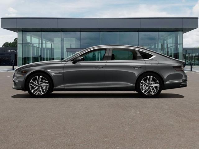 Photo of 2025 Makalu Gray Genesis G80