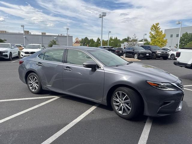 2017 Lexus Es 300h