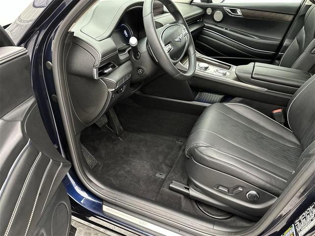 Photo of 2024 Capri Blue Genesis GV80