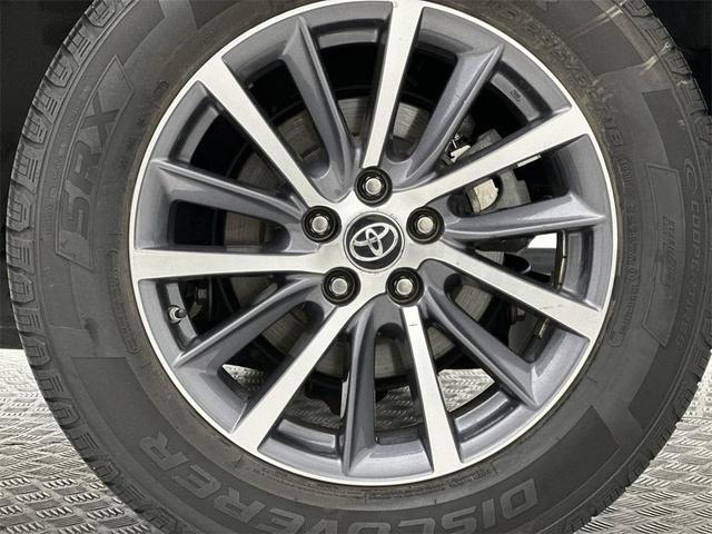 Photo of 2018 Celestial Silver Metallic Toyota Highlander