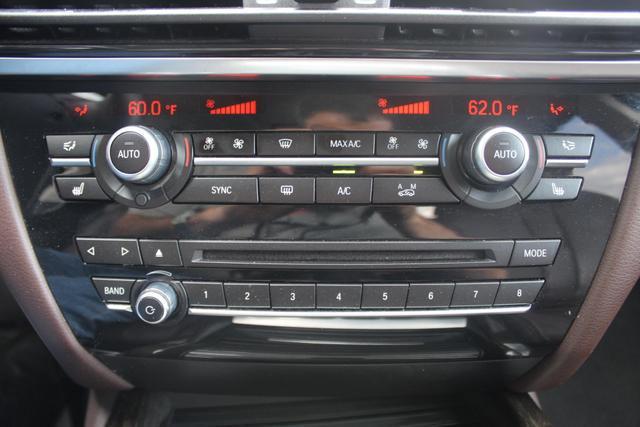 Photo of 2015 Imperial Blue Metallic BMW X5