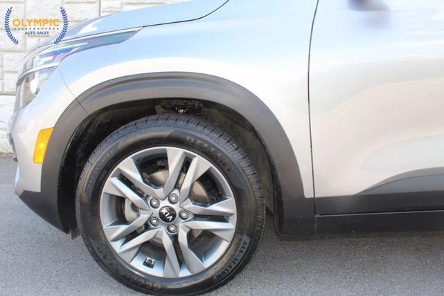 Photo of 2021 Gray Kia Seltos