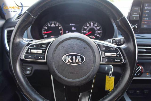 Photo of 2021 Gray Kia Seltos