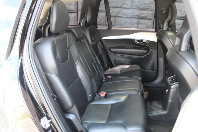 Photo of 2016 Black Volvo XC90 Hybrid