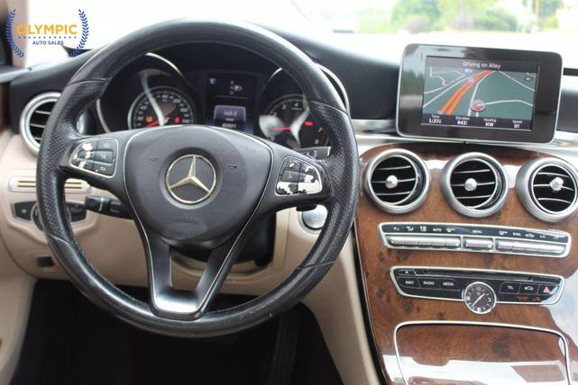 Photo of 2015 Dakota Brown Metallic Mercedes-Benz C-Class