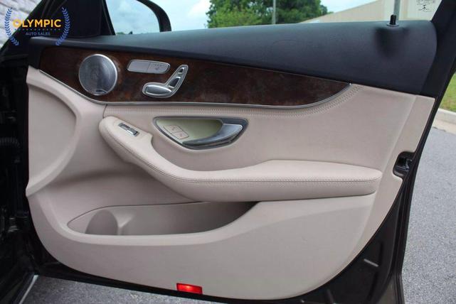 Photo of 2015 Dakota Brown Metallic Mercedes-Benz C-Class