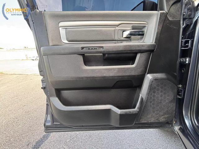 Photo of 2021 Gray RAM 1500 Classic