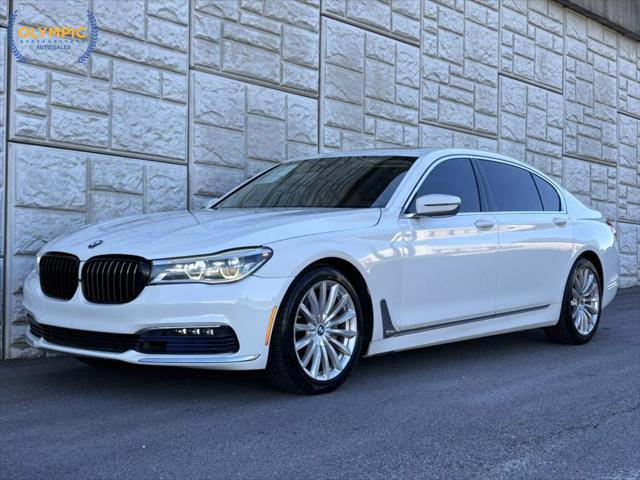 2016 BMW 740