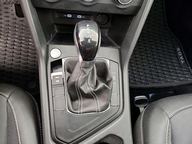 Photo of 2022 Gray Volkswagen Taos