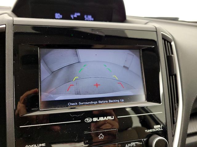 Photo of 2019 White Subaru Impreza