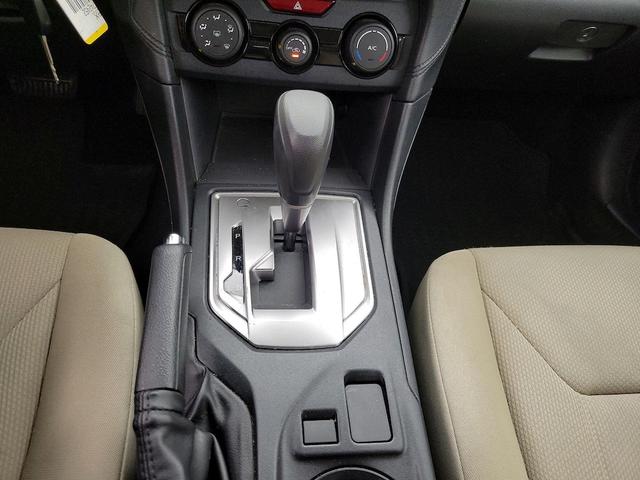 Photo of 2019 White Subaru Impreza
