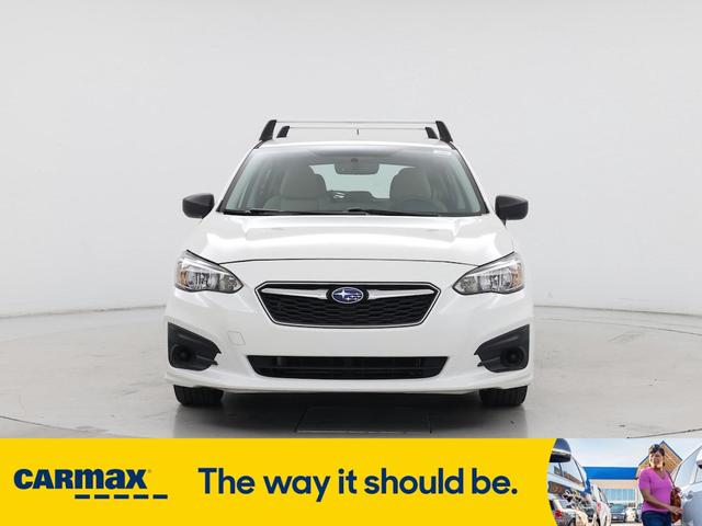 Photo of 2019 White Subaru Impreza