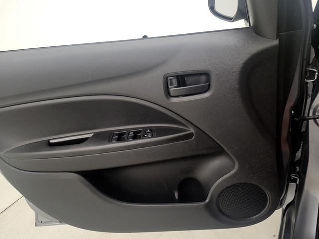 Photo of 2023 Gray Mitsubishi Mirage
