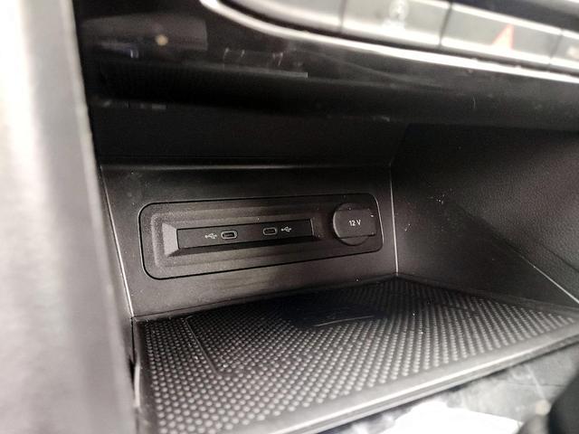 Photo of 2023 Gray Volkswagen Atlas
