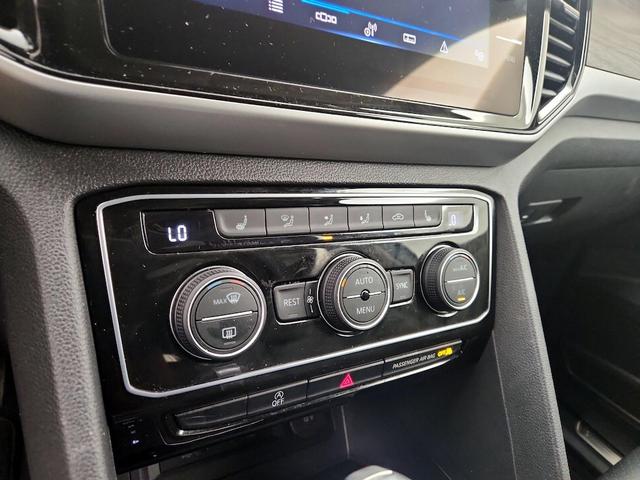 Photo of 2023 Gray Volkswagen Atlas