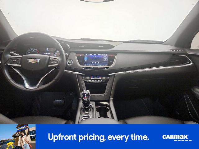 Photo of 2024 Red Cadillac XT6