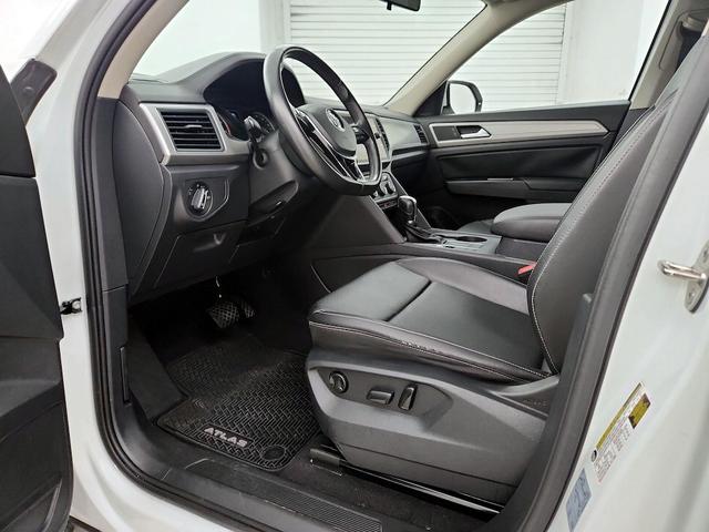 Photo of 2019 White Volkswagen Atlas