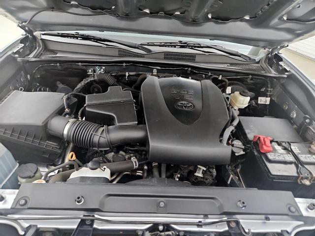 Photo of 2021 Silver Toyota Tacoma