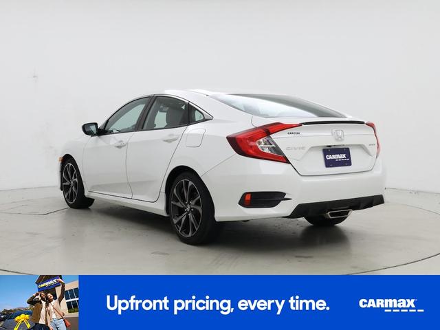 Photo of 2021 White Honda Civic