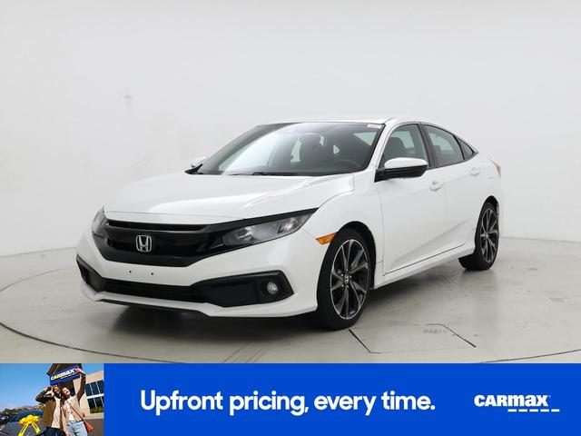 Photo of 2021 White Honda Civic