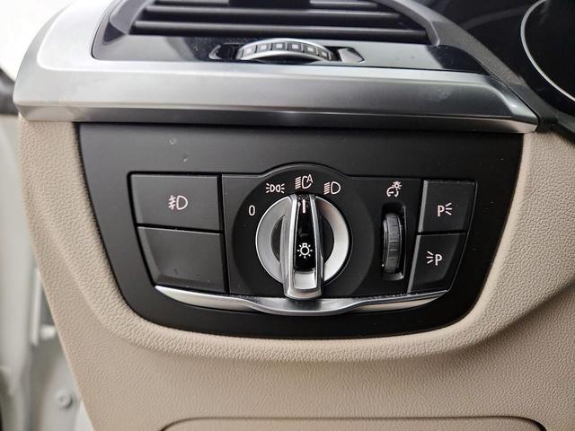 Photo of 2021 White BMW X3