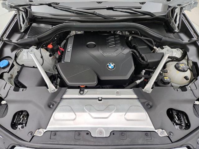 Photo of 2021 White BMW X3