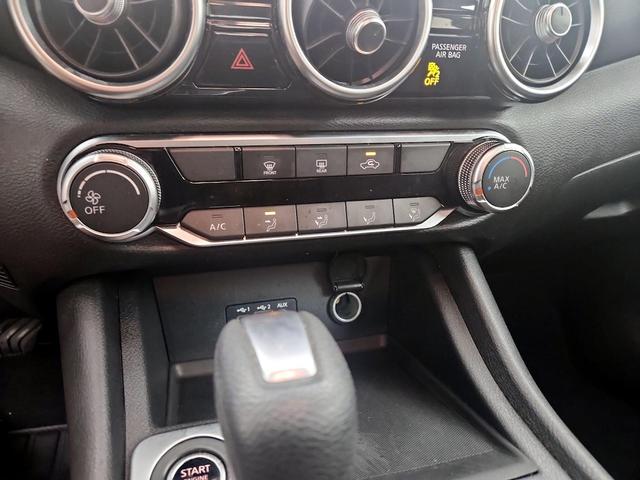 Photo of 2023 Gray Nissan Sentra