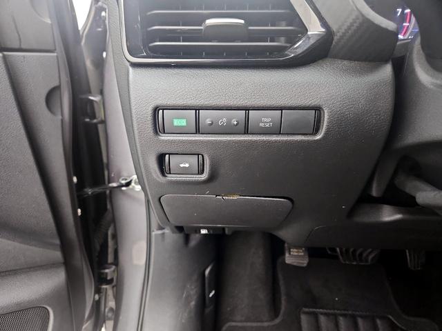 Photo of 2023 Gray Nissan Sentra