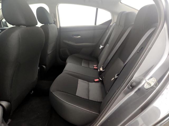 Photo of 2023 Gray Nissan Sentra