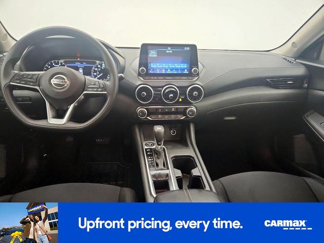 Photo of 2023 Gray Nissan Sentra