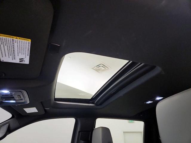 Photo of 2025 White Chevrolet Silverado 1500