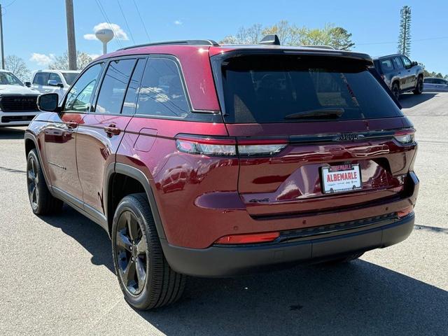 Photo of 2024 Velvet Red Pearlcoat Jeep Grand Cherokee
