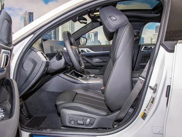 Photo of 2025 Alpine White BMW i4 Gran Coupe