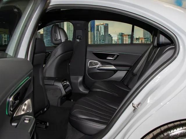 Photo of 2025 Manufaktur Alpine Gray Mercedes-Benz E-Class
