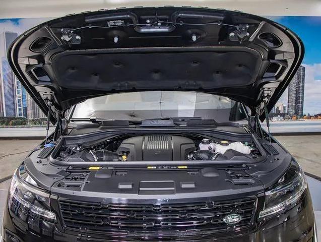 Photo of 2025 Santorini Black Land Rover Range Rover Sport