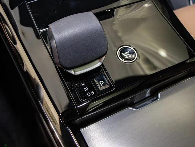 Photo of 2025 Santorini Black Land Rover Range Rover Sport