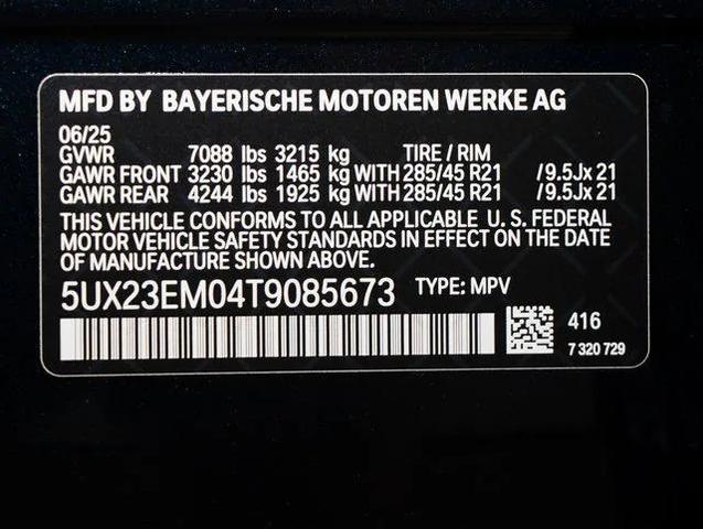 Photo of 2026 Carbon Black Metallic BMW X7